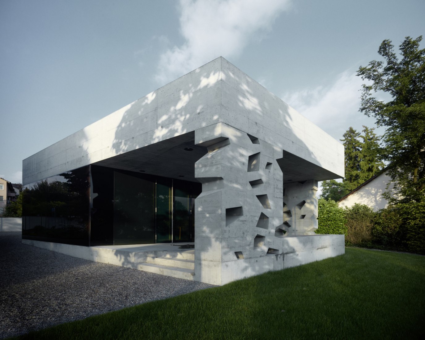Cemetery Building in Erlenbach The Strength of Architecture From 1998